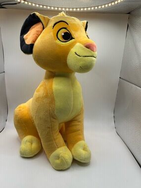 Disney - 13 Inch Simba Plush - The Lion King